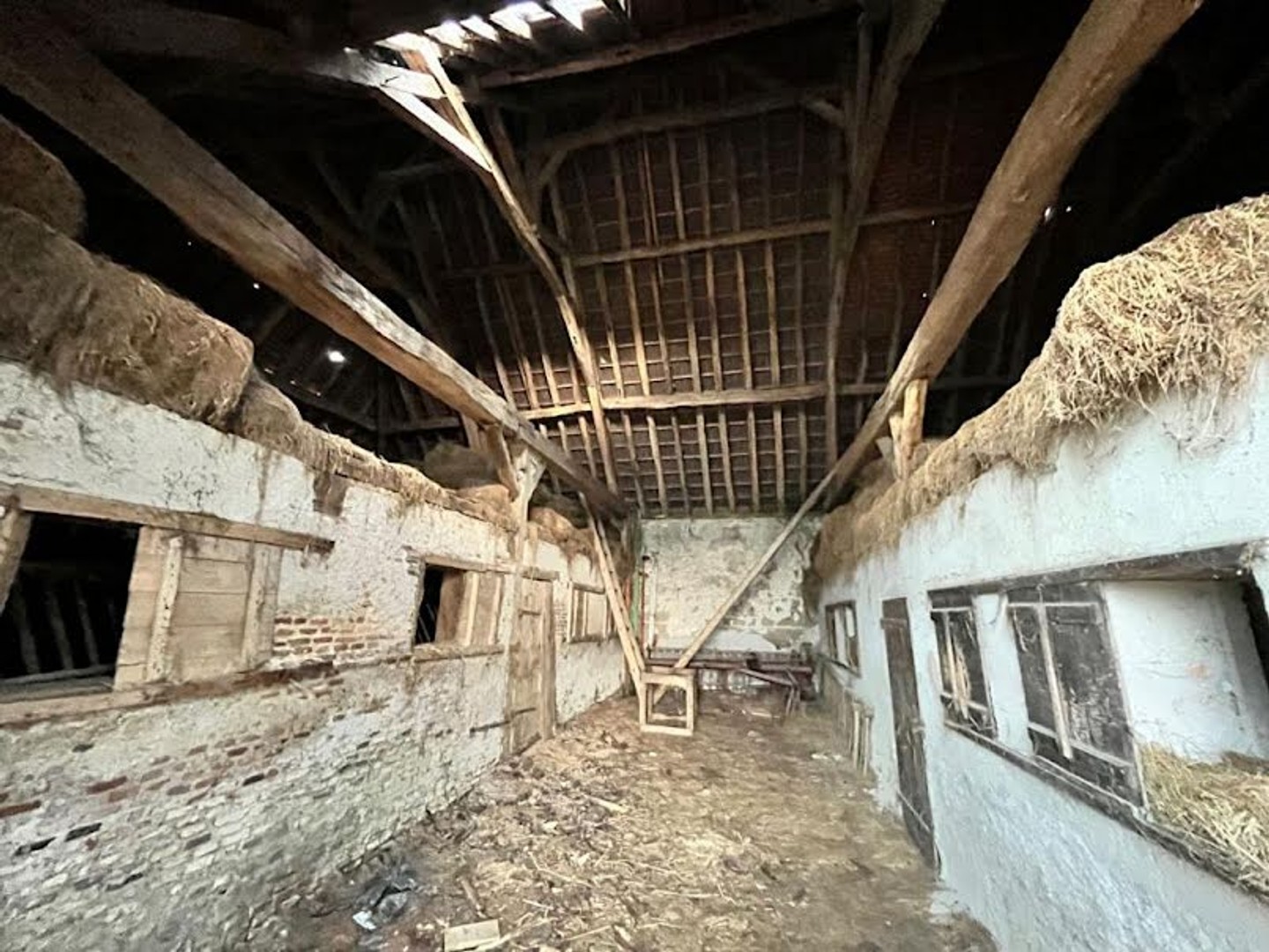 Maison à vendre - 1 pièce - 15000m2 - Yzeure (03400)