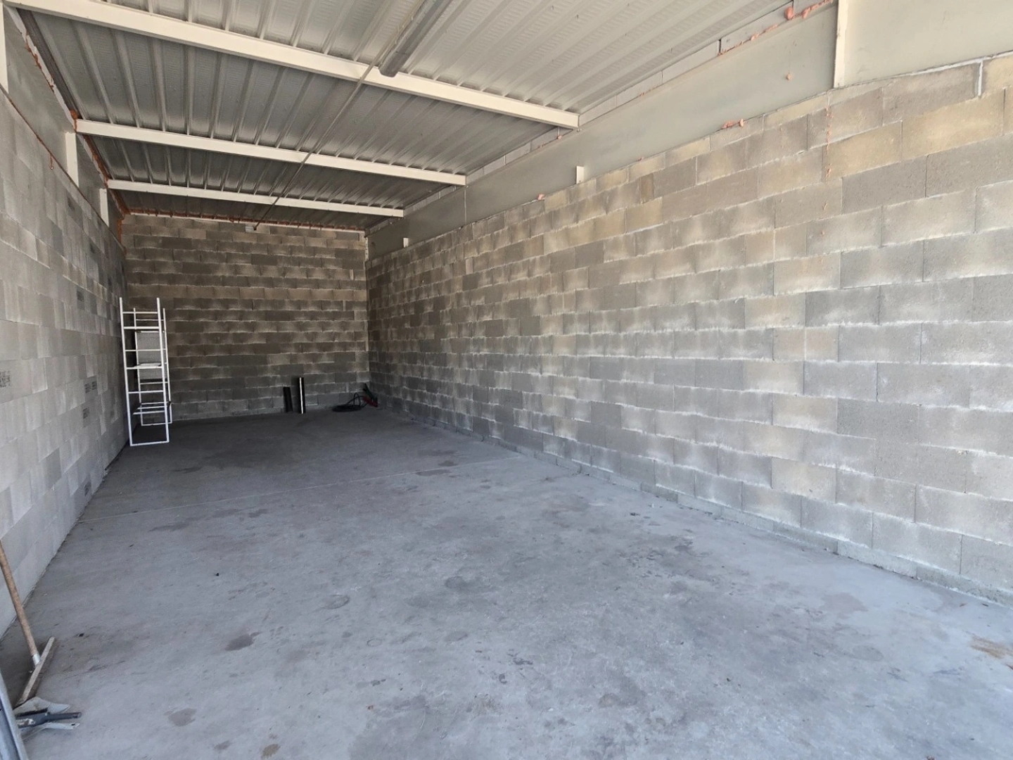 Magasin à vendre - 1 pièce - Châtenoy-En-Bresse (71380)