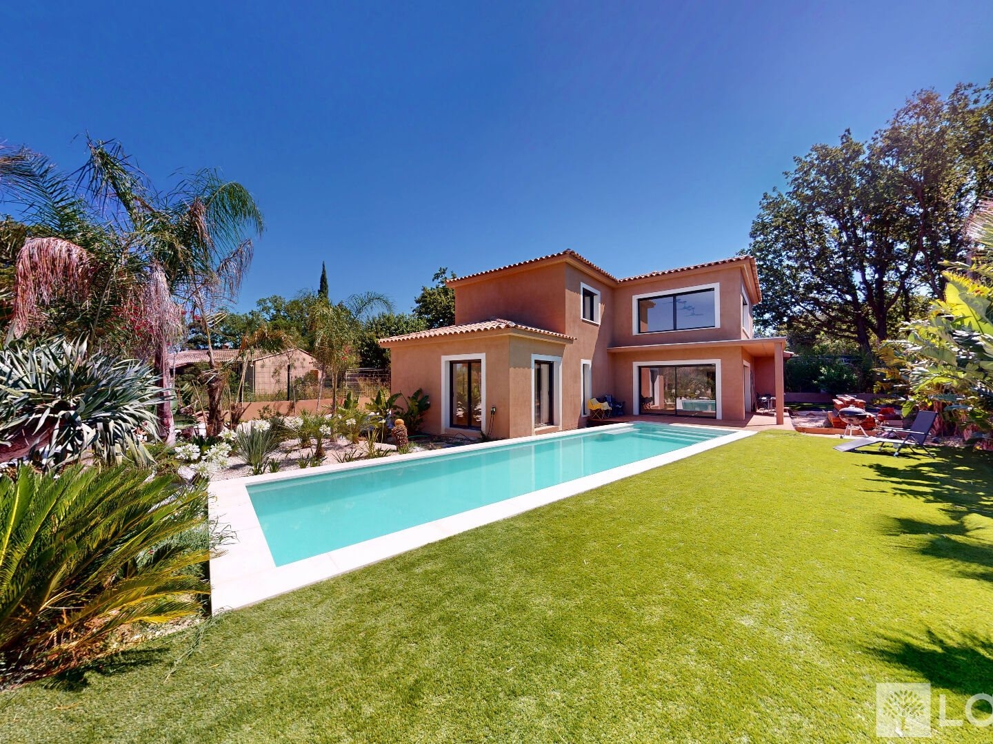 Maison Roquebrune Sur Argens 6 pièce(s) 178 m2