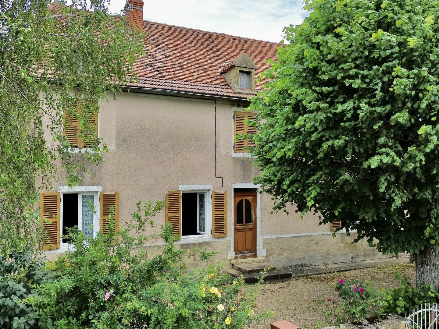 Maison de charme de 150m2 et 4160m2 de terrain