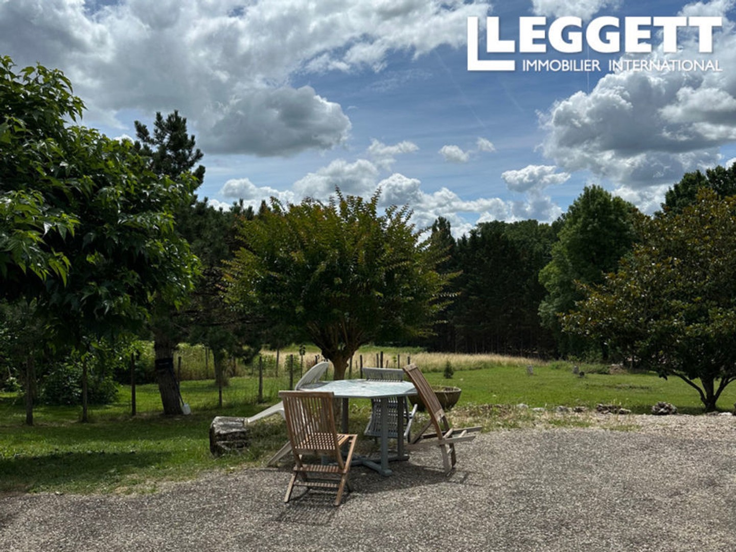 Immeuble à vendre - 10 pièces - 237m2 - Lamothe-Montravel (24230)