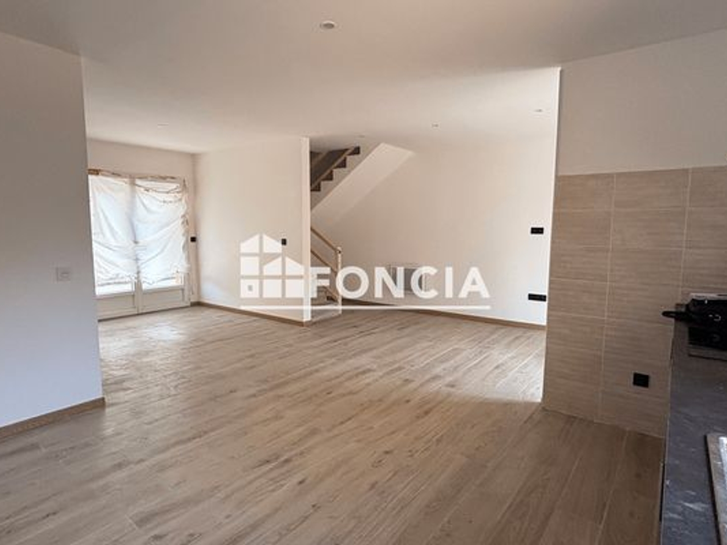 Maison à vendre - 4 pièces - 82m2 - Saint-Clar-De-Riv... (31600)