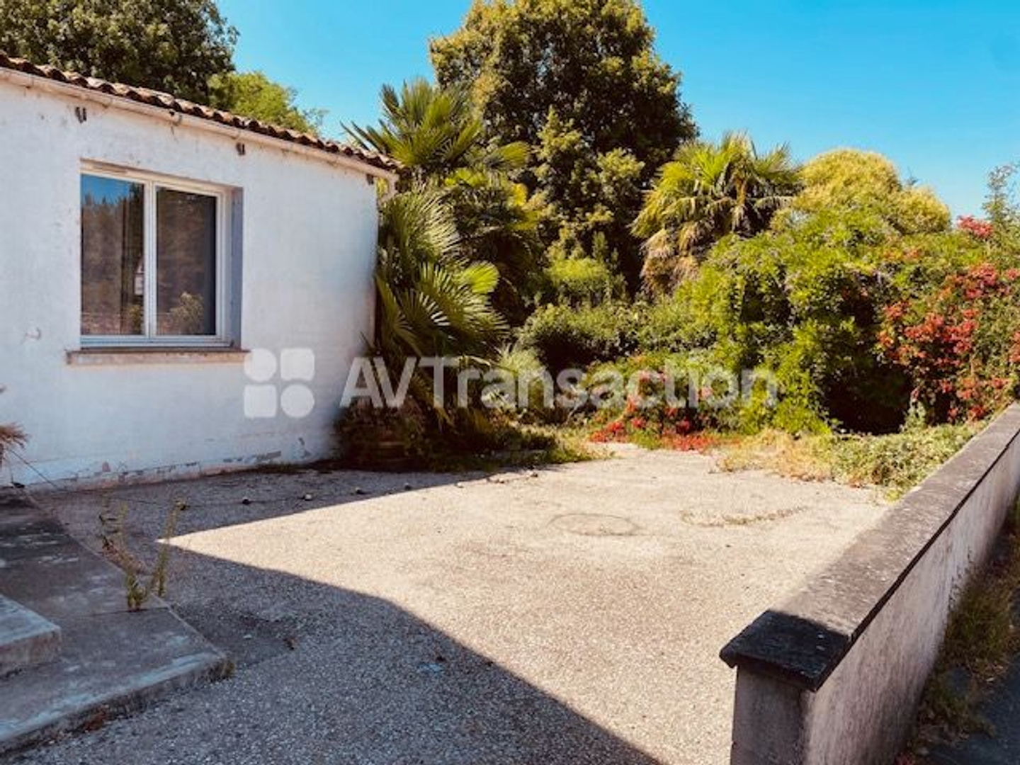Maison à vendre - 6 pièces - 166m2 - Châteauneuf-Sur-C... (16120)