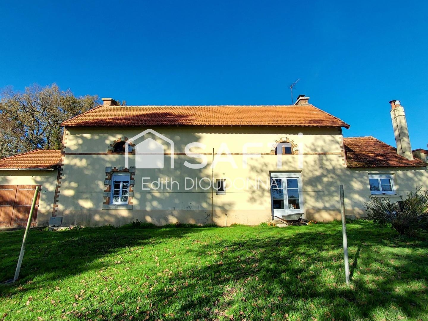 Maison familiale à la campagne à rénover