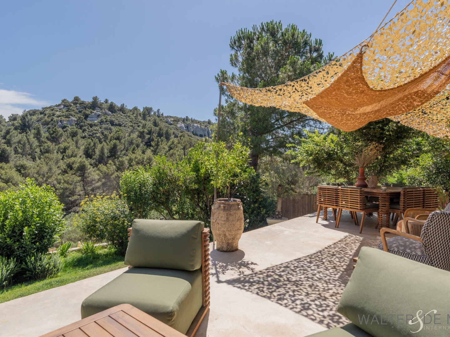 Maison à vendre - 6 pièces - 185m2 - Les Baux-De-Provence (13520)