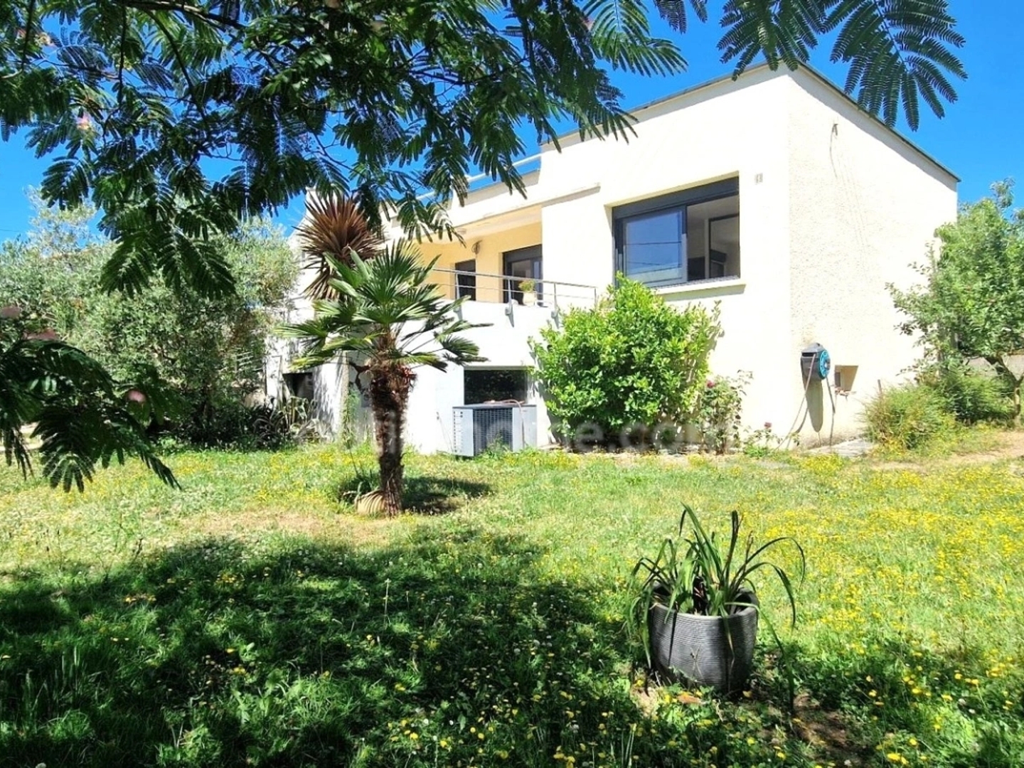 A vendre Bretagne-Finistère sud-Tréboul-Maison-sous-sol-garage-jardin