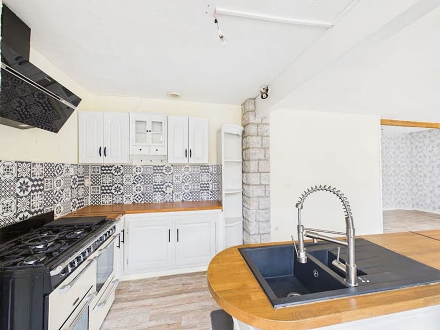 Maison 10 pièces 180 m²