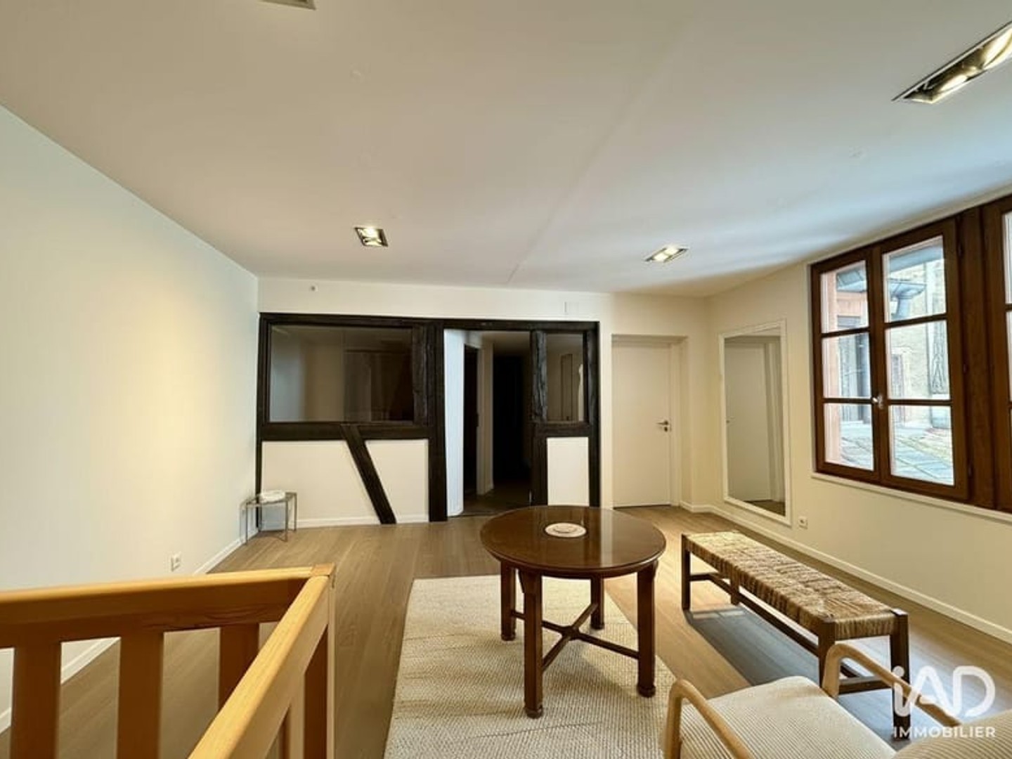 Immeuble commercial 1 pièce 125 m²