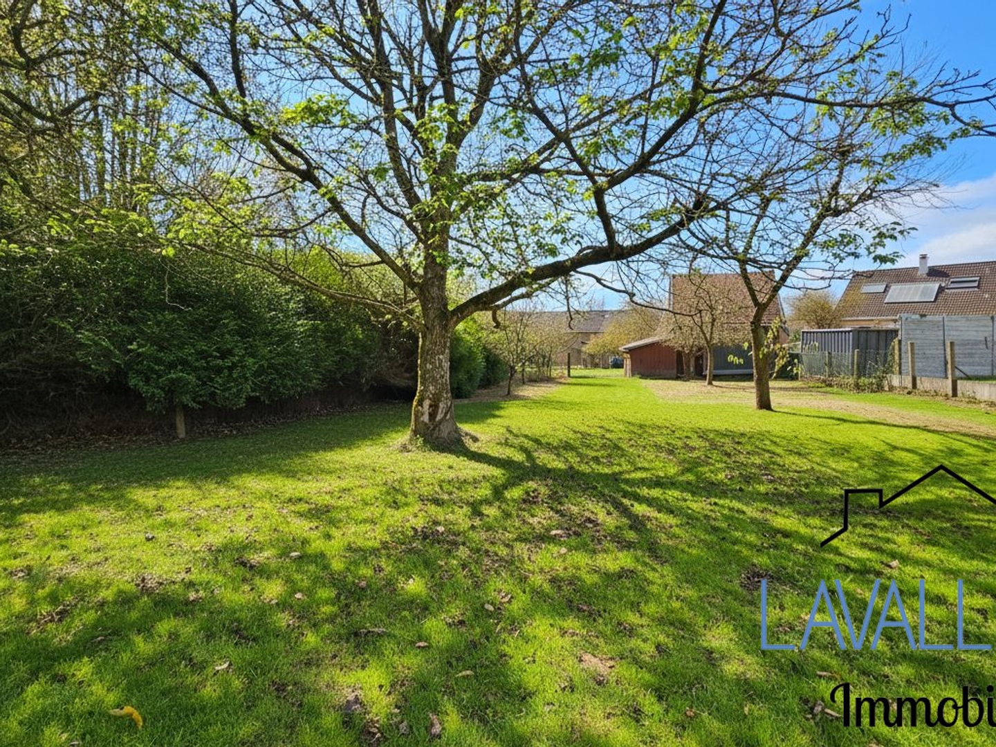 Terrain en individuel 1477 m²