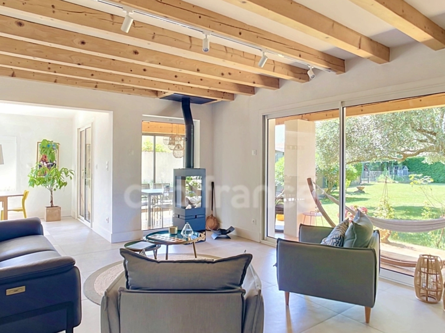 Maison à vendre - 7 pièces - 162m2 - Montélimar (26200)