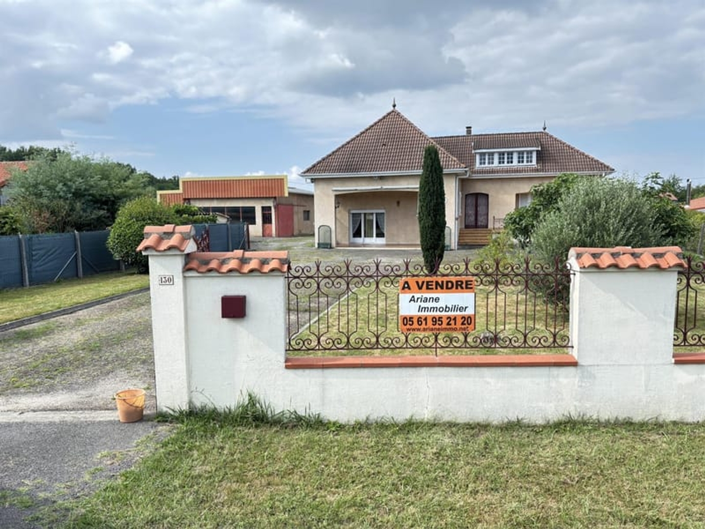 Secteur Saint Gaudens Villa 152 M2 Avec Atelier De 112 Et Bureau