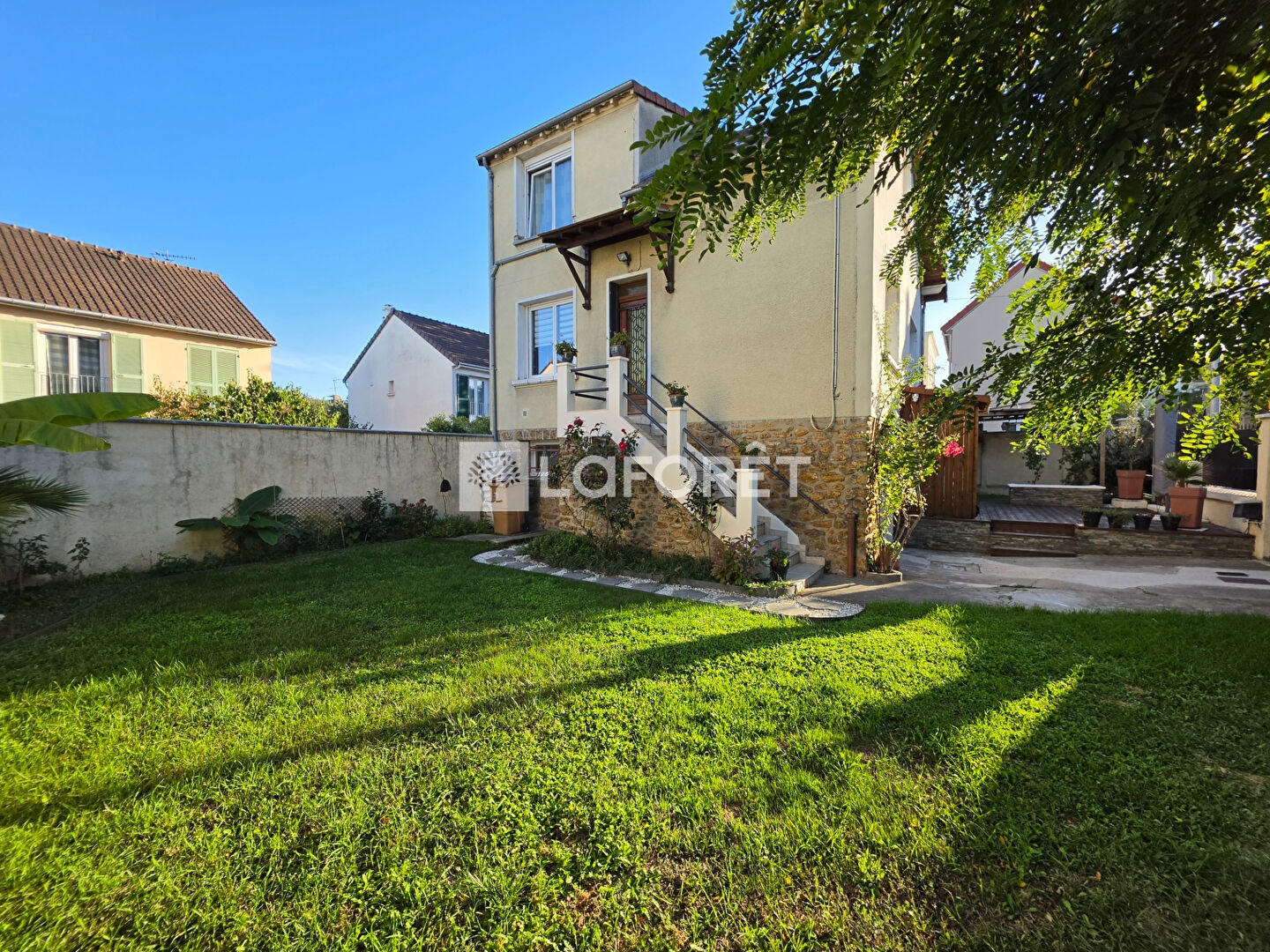 Maison à vendre - 8 pièces - 122m2 - Villemomble (93250)