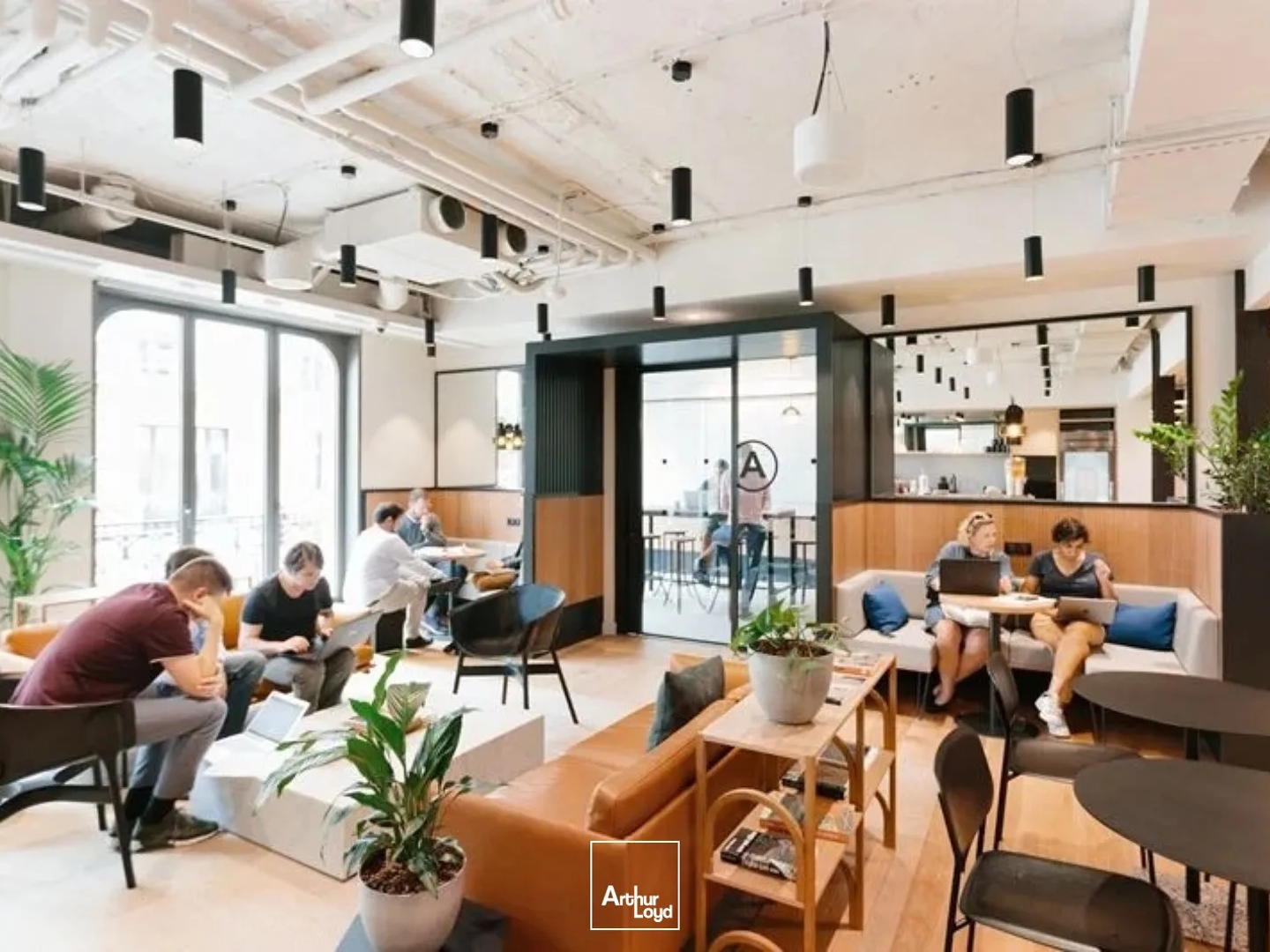 Bureaux à vendre - 2500m2 - Paris 8e (75008)