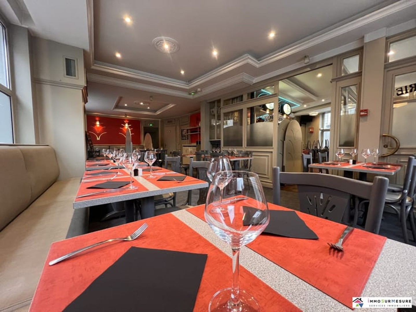 Fonds de commerce 893 m²