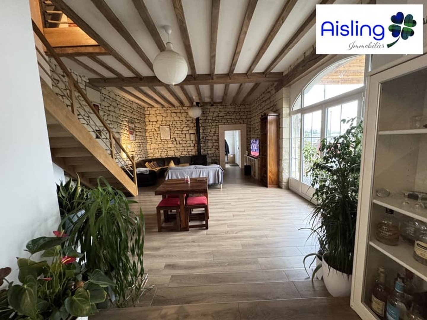 Maison 5 pièces 160 m²