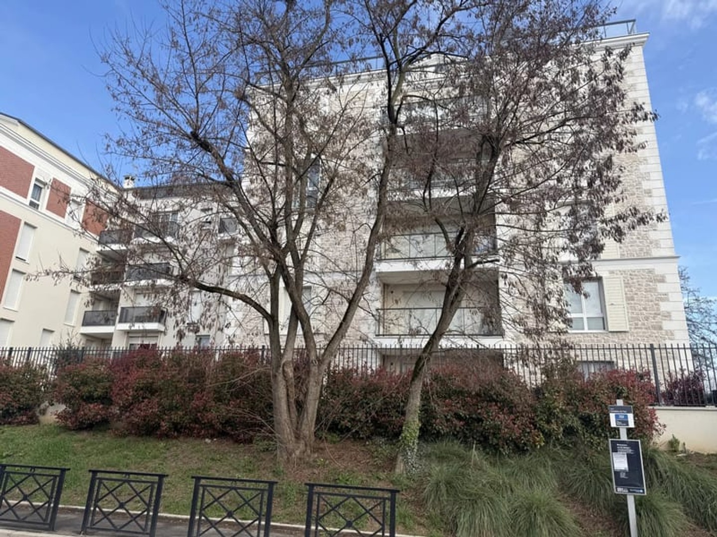 À vendre - Appartement F2 récent à Gagny (2022) - Idéalement sit