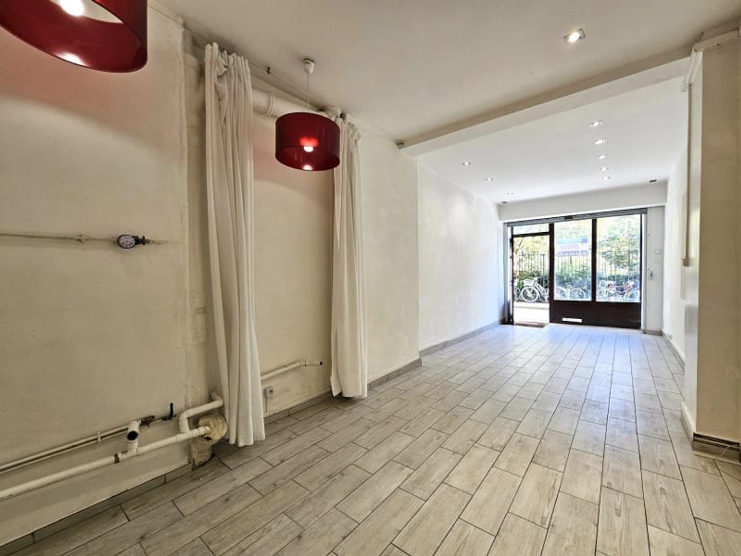 Commerce 35 m²