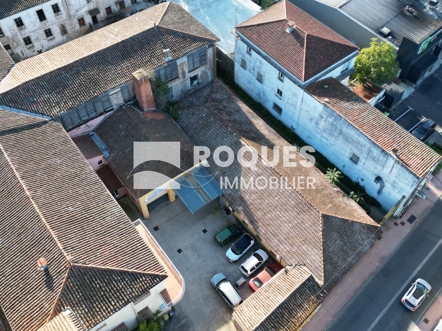 Immeuble à vendre - 1500m2 - Bédarieux (34600)