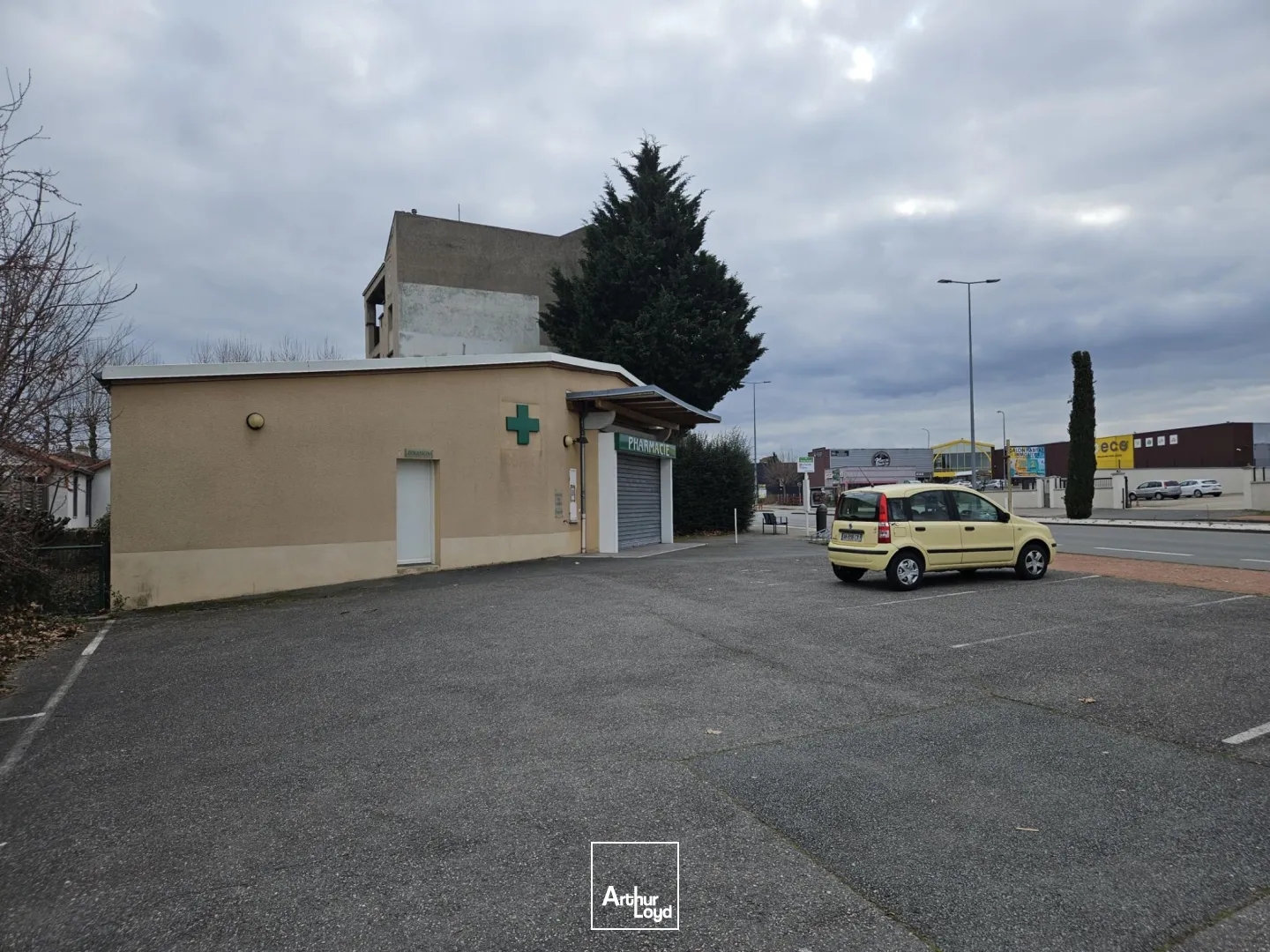 Locaux à vendre - 165m2 - Roanne (42300)