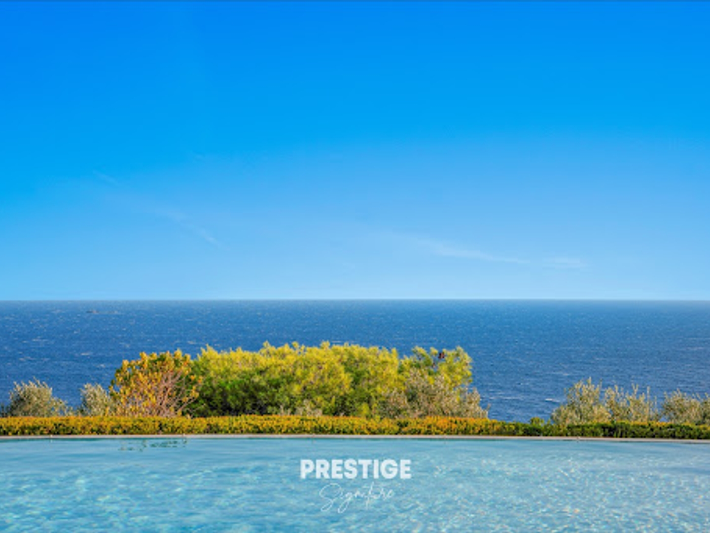 Maison à vendre - 10 pièces - 370m2 - Carqueiranne (83320)