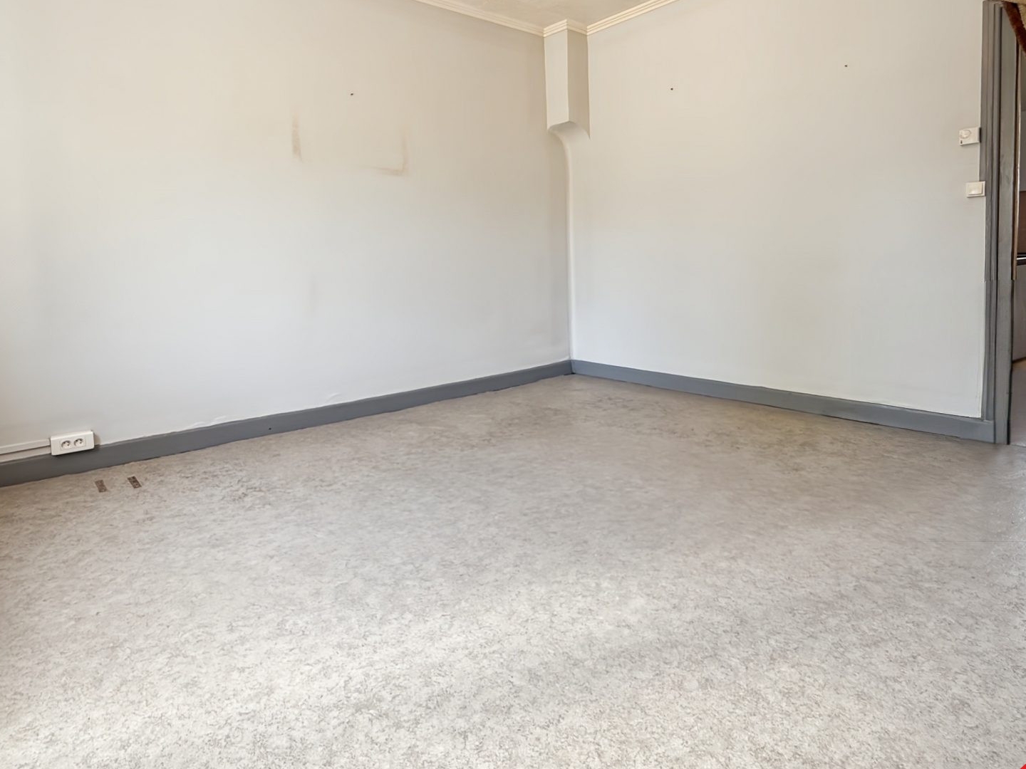 Maison à vendre - 4 pièces - 52m2 - Revin (08500)