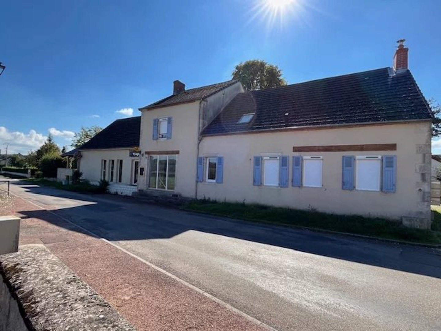 Ensemble immobilier Sougy Sur Loire