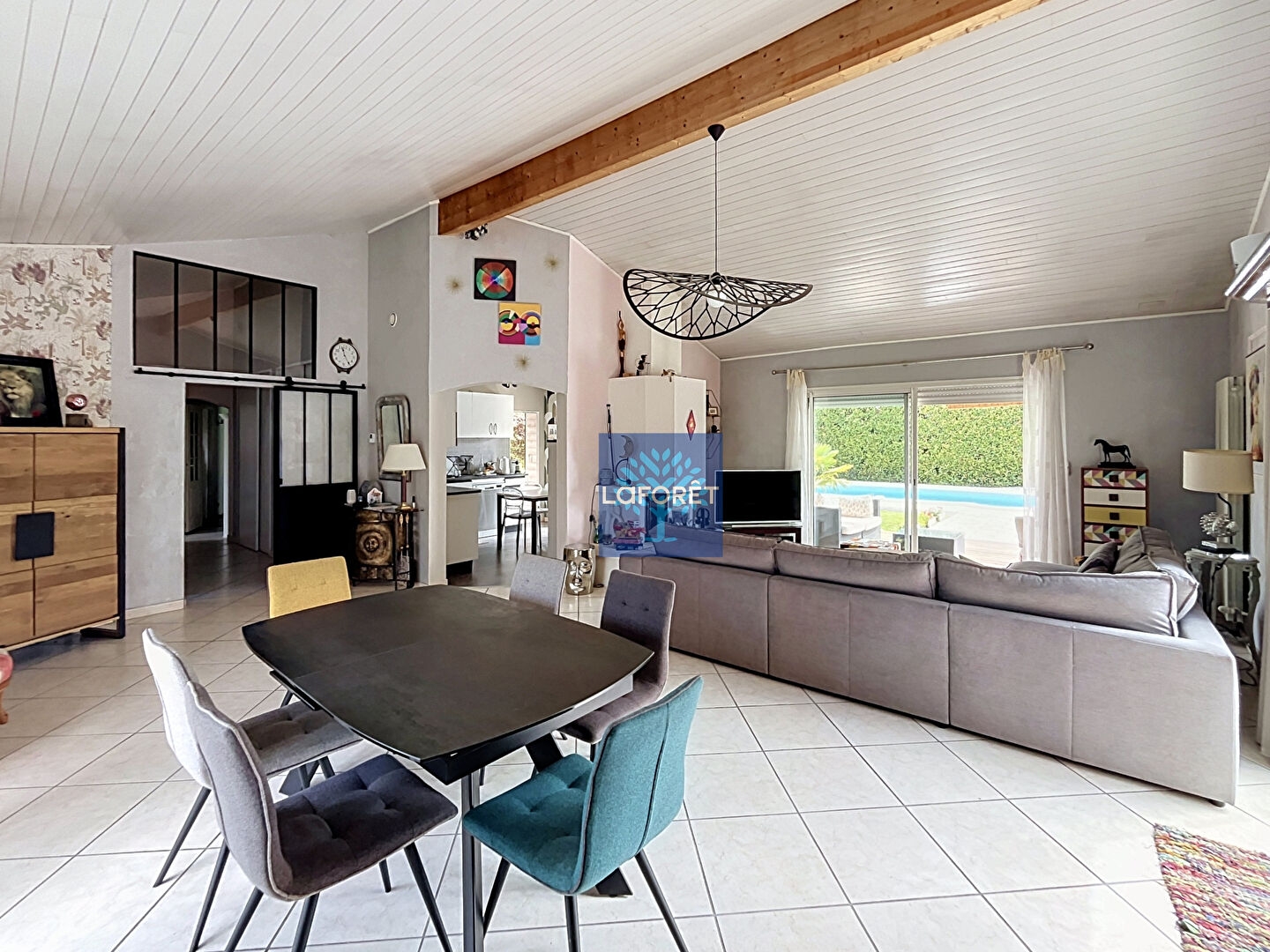Maison à vendre - 7 pièces - 156m2 - Saint-Jean-D'illac (33127)