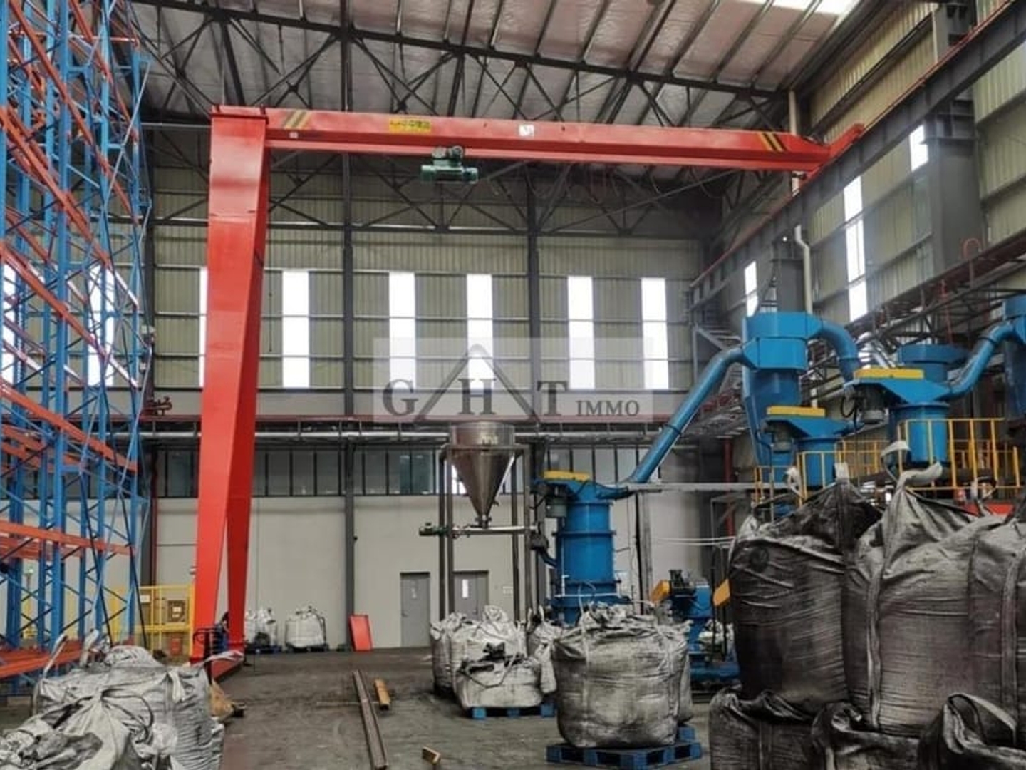 Locaux à vendre - 550m2 - Montsoult (95560)
