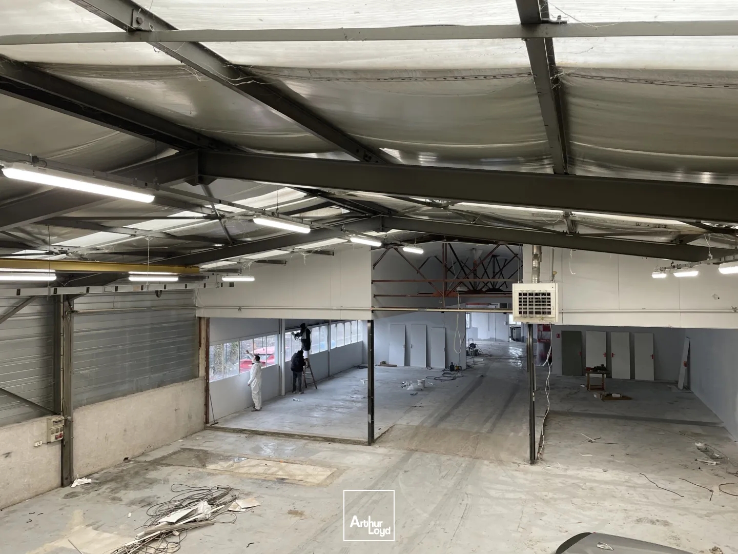 Locaux à vendre - 660m2 - Sorbiers (42290)