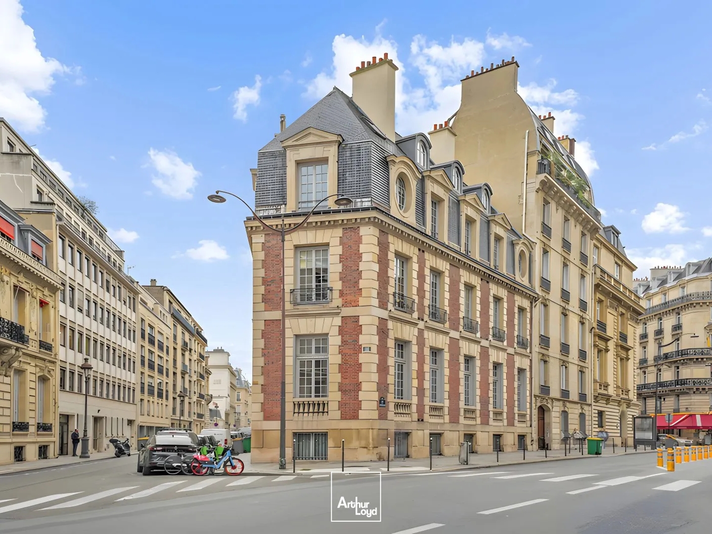 HOTEL PARTICULIER A VENDRE