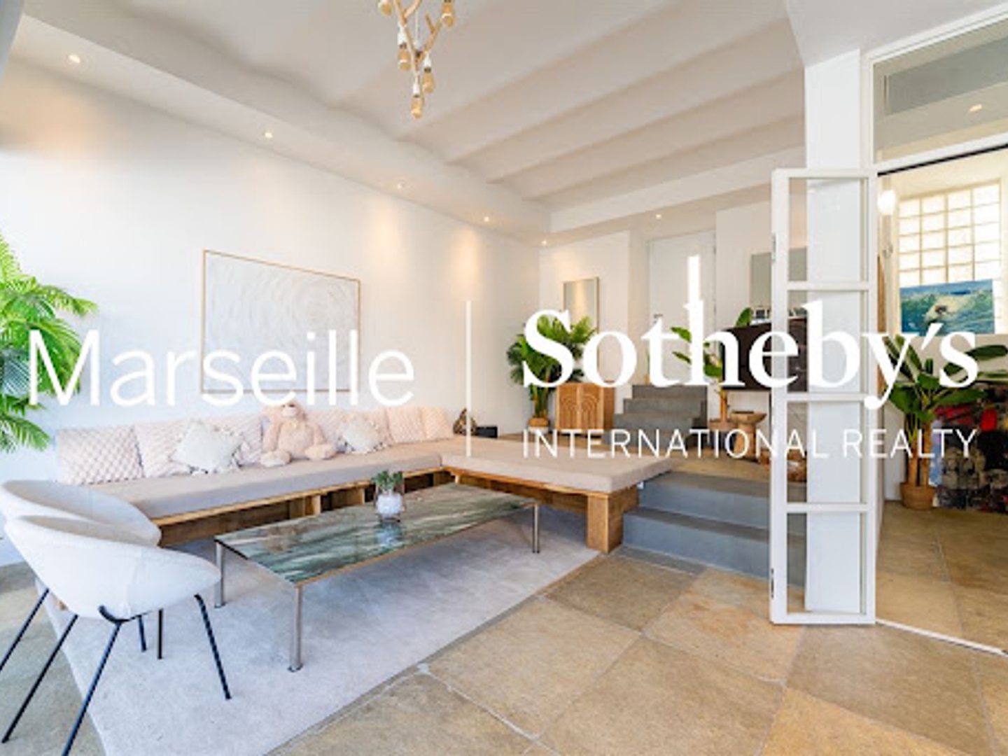 Parking / garage / box à vendre - 185m2 - Marseille 7e (13007)
