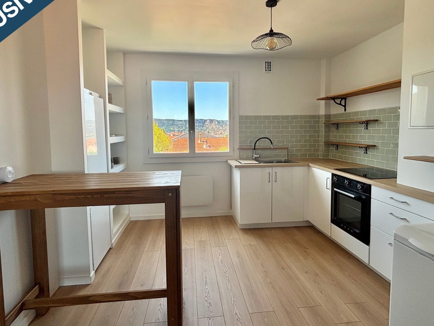 PETIT CHARRAN APPARTEMENT T3 RÉNOVÉ 55 M2 BALCON VUE