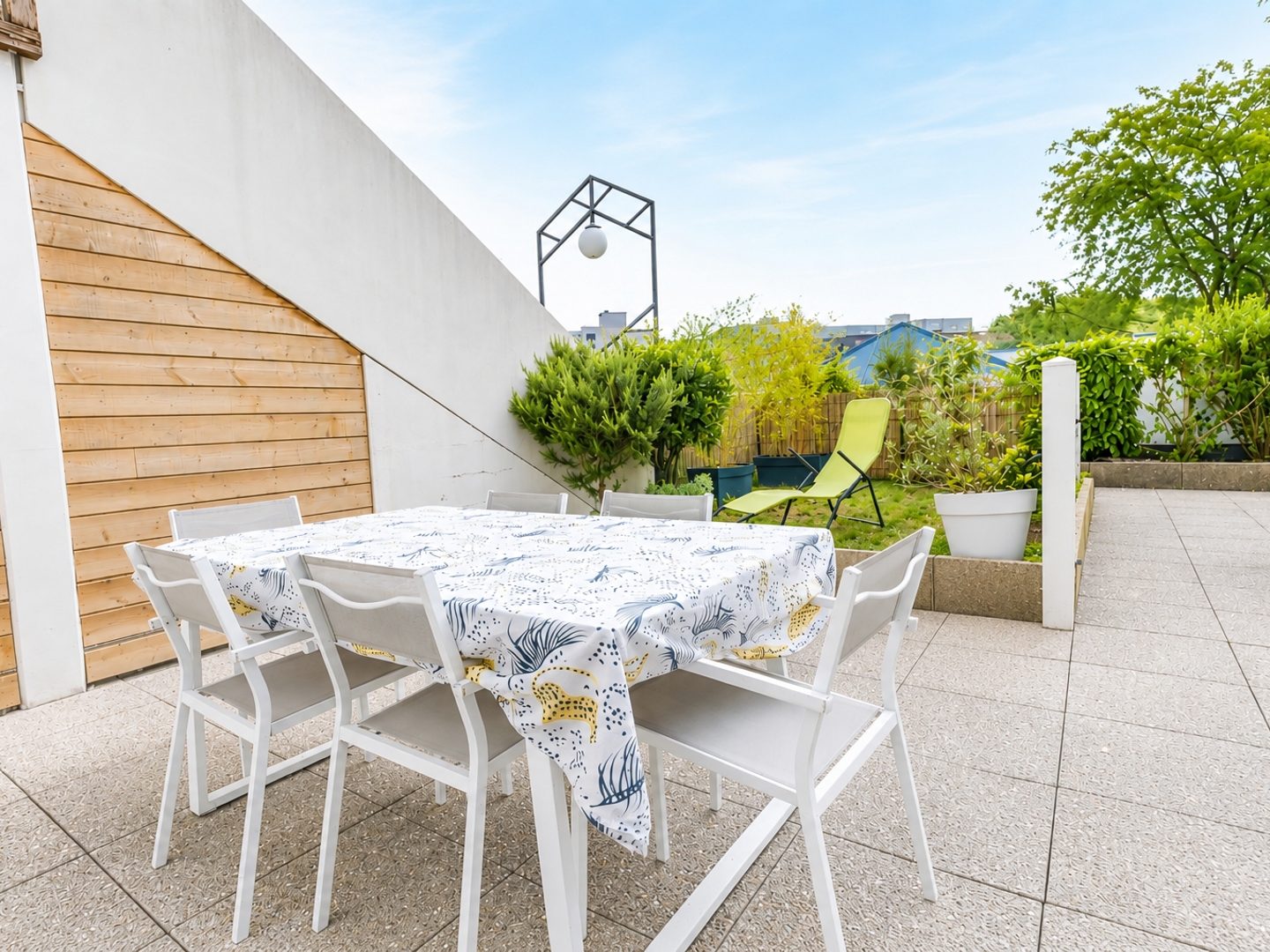 Appartement à vendre - 4 pièces - 76m2 - Montigny-Le-Breto... (78180)