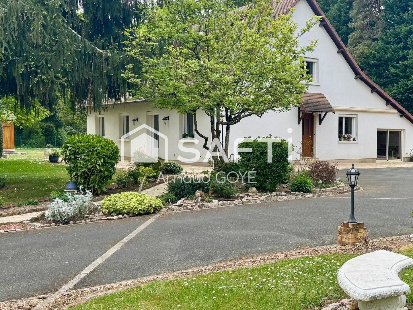 Charmante demeure familiale de 5 pièces - 165 m² habitables sur un terrain de 5000 m²