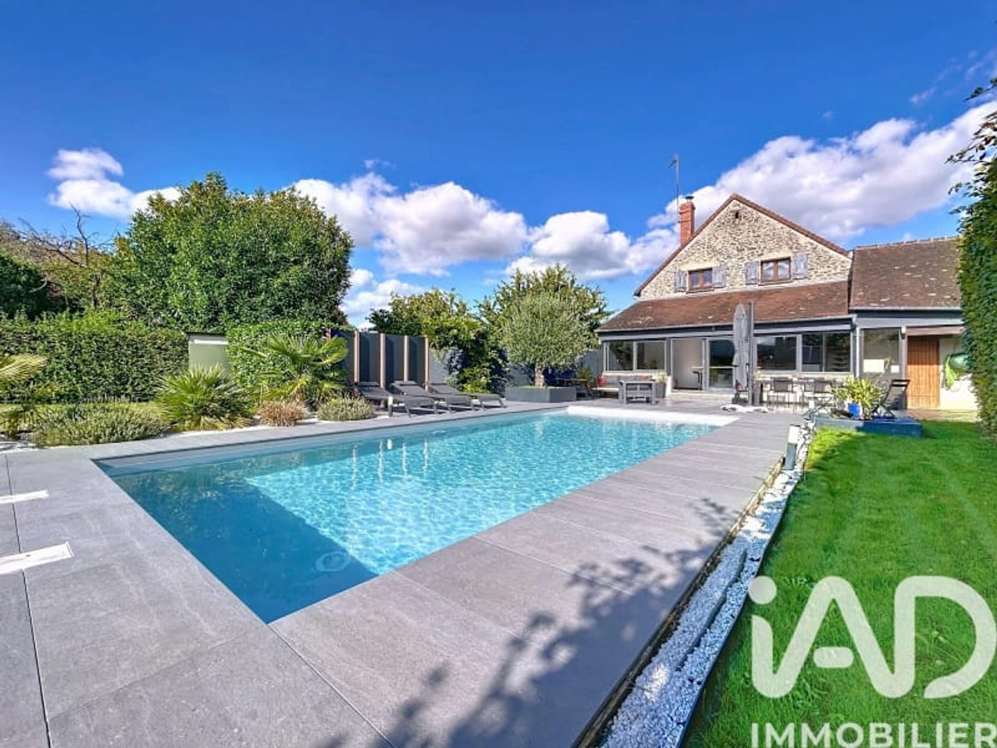 Maison 7 pièces 147 m²