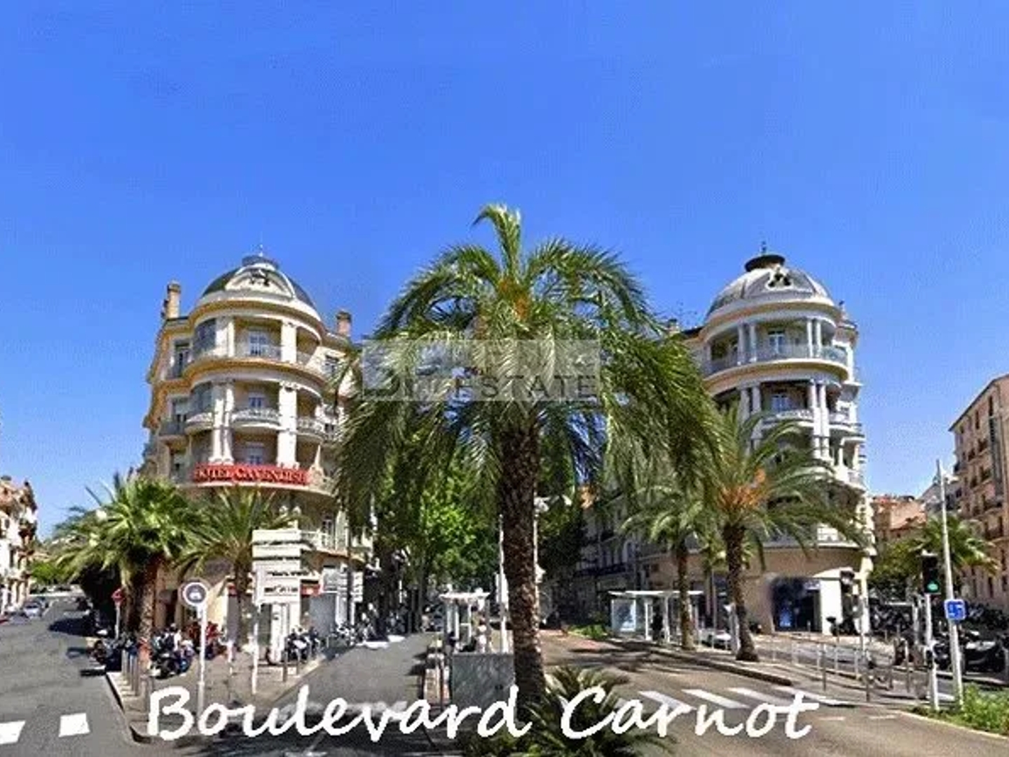 Local 107 m²