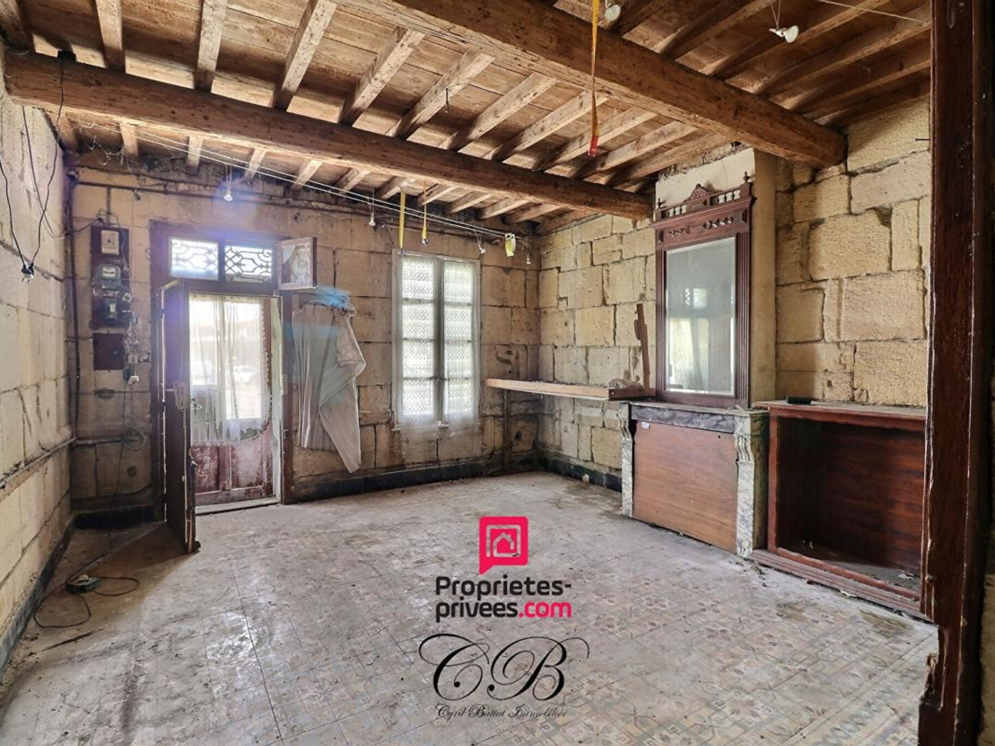 Maison à vendre - 4 pièces - 95m2 - Arles (13200)