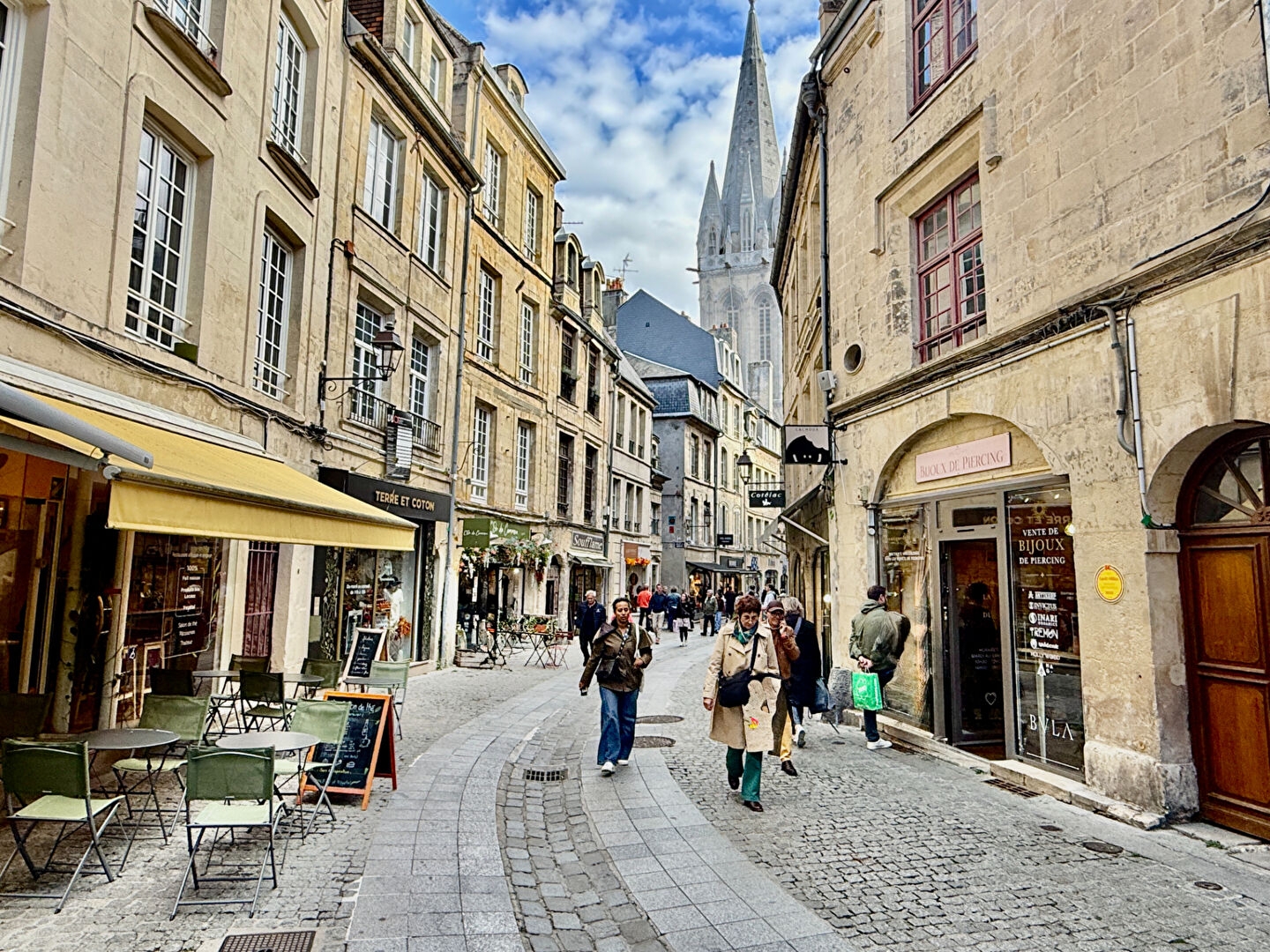 Immeuble 1 pièce