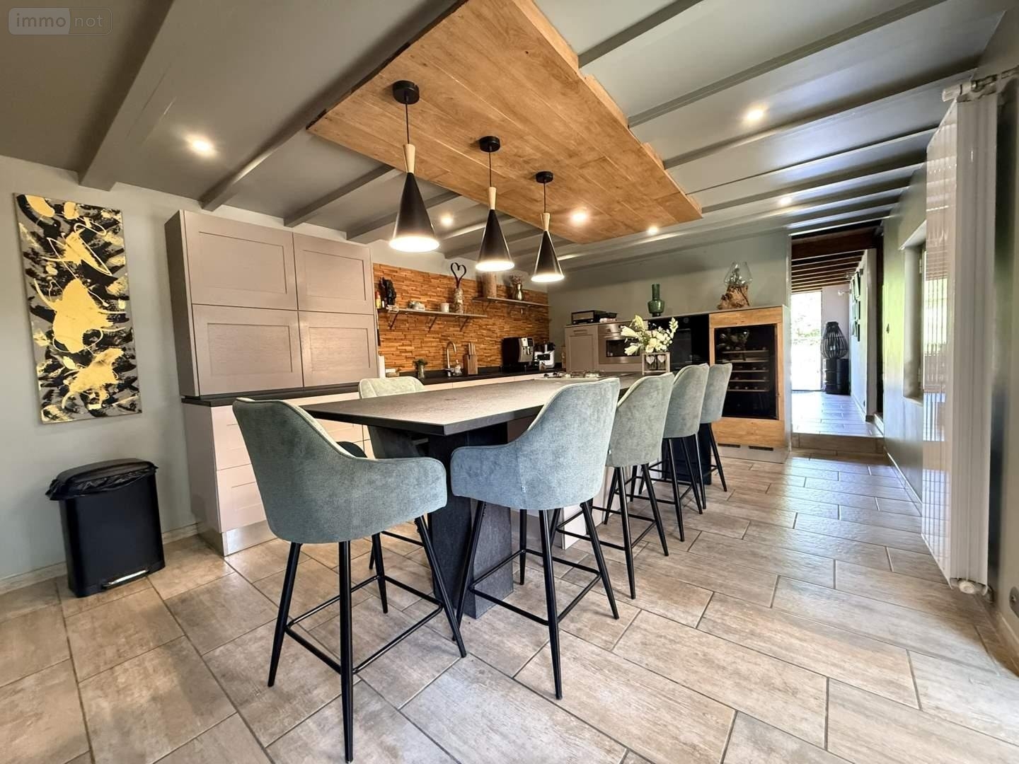 Maison 10 pièces 150 m²