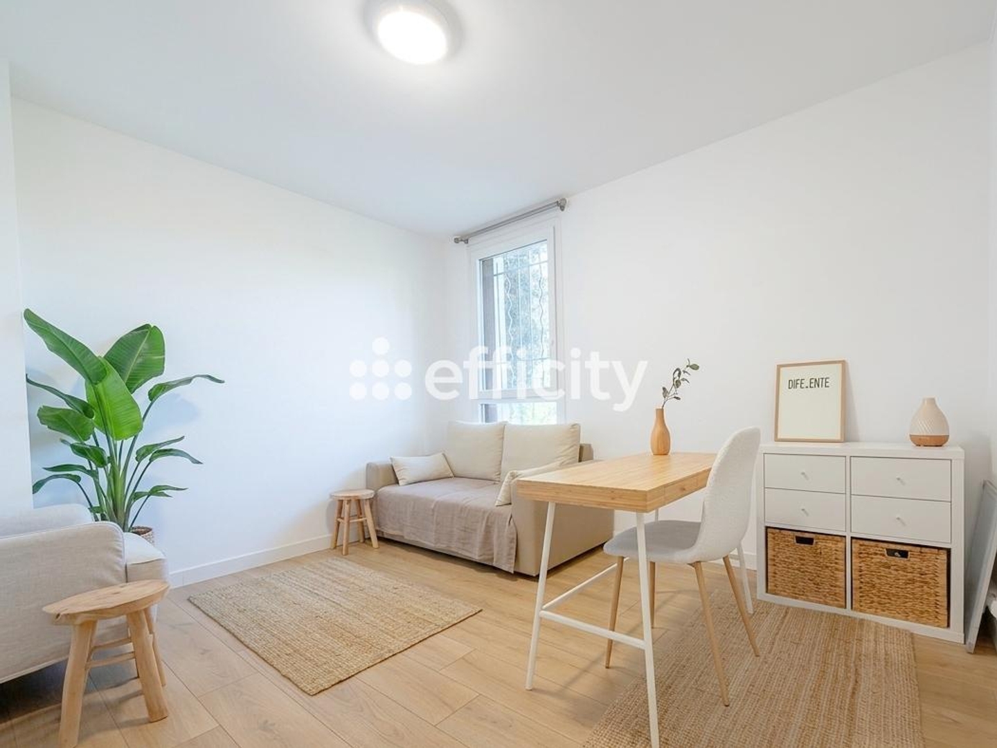 Locaux à vendre - 4 pièces - 56m2 - Marseille 12e (13012)