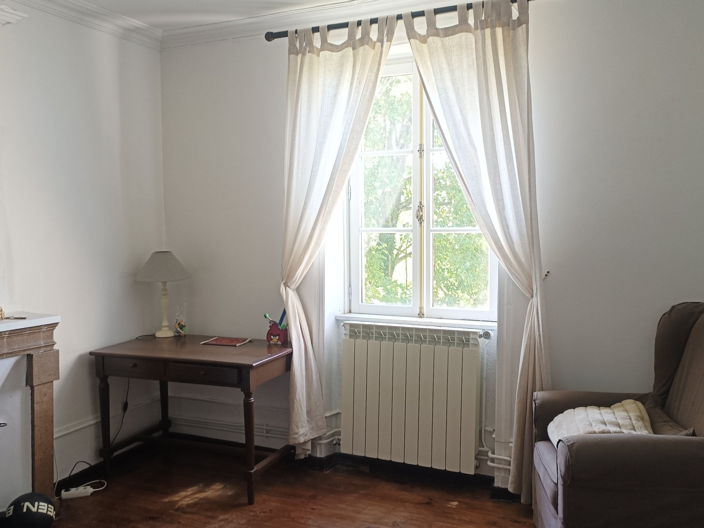 PRIMARETTE belle Bâtisse 280m2 avec terrain attenant de 2 he