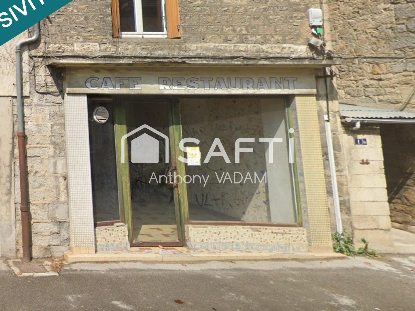 62 m² pour implanter votre activité à Salins