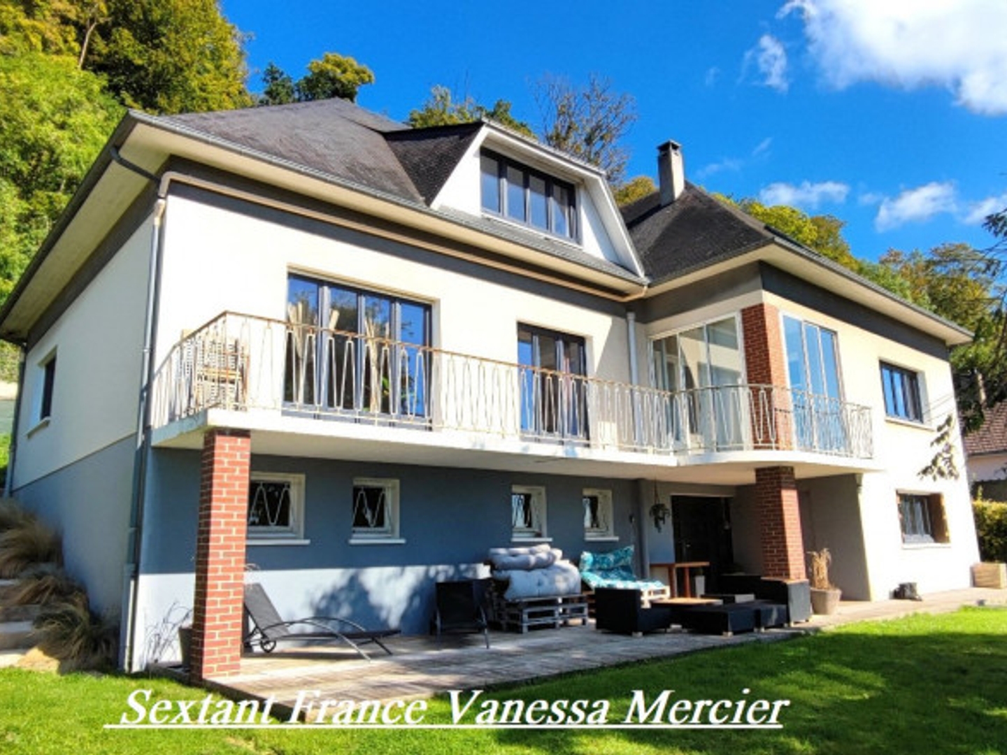 Maison à vendre - 8 pièces - 281m2 - Pont-Audemer (27500)