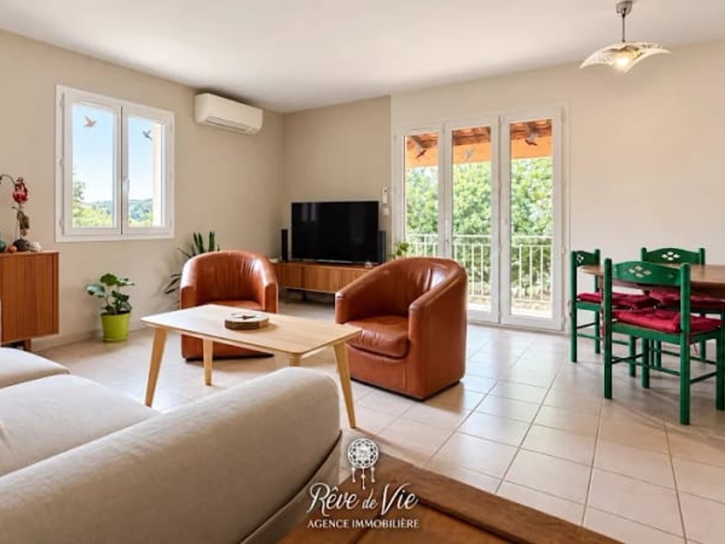 Maison à vendre - 5 pièces - 89m2 - Bormes-Les-Mimosas (83230)