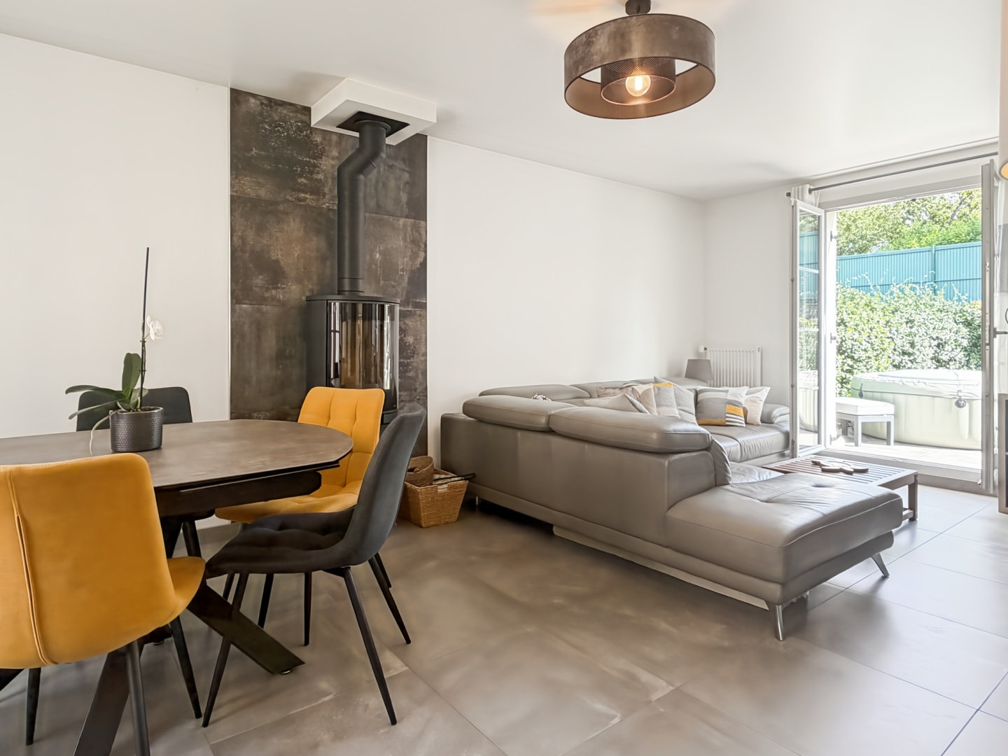 SERVON Maison récente 2018 3 chambres Jardin & terrass