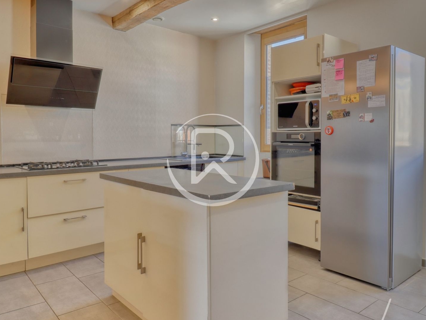 Maison à vendre - 4 pièces - 175m2 - Beaumont-De-Lomagne (82500)