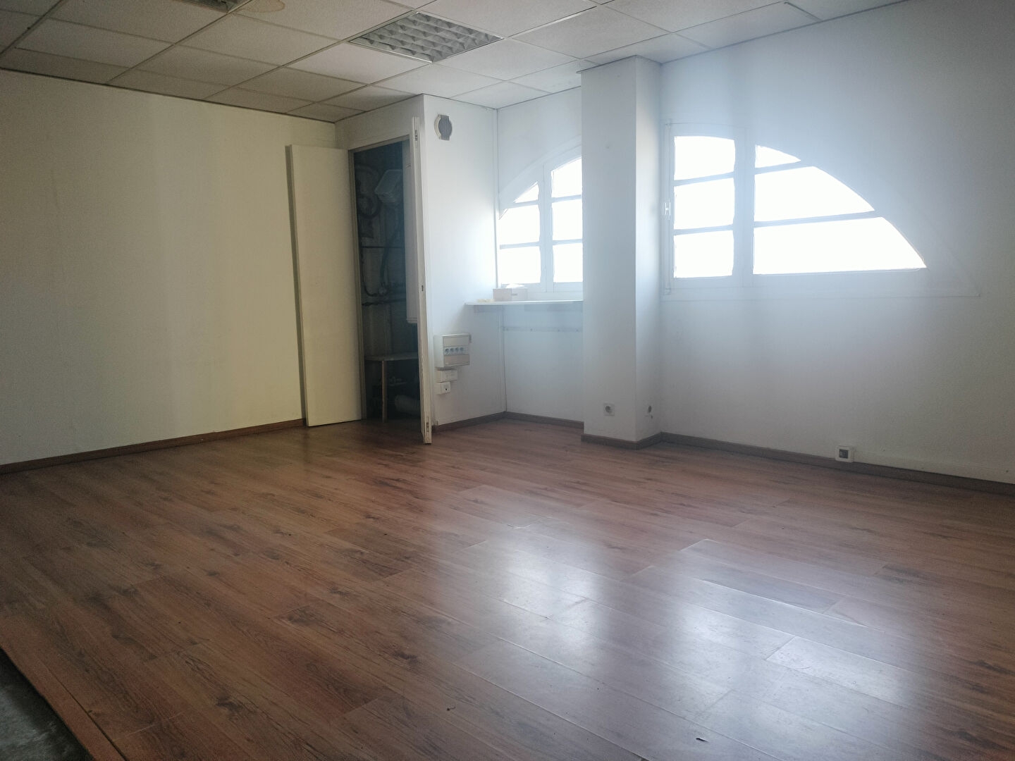 Locaux à vendre - 80m2 - Pau (64000)