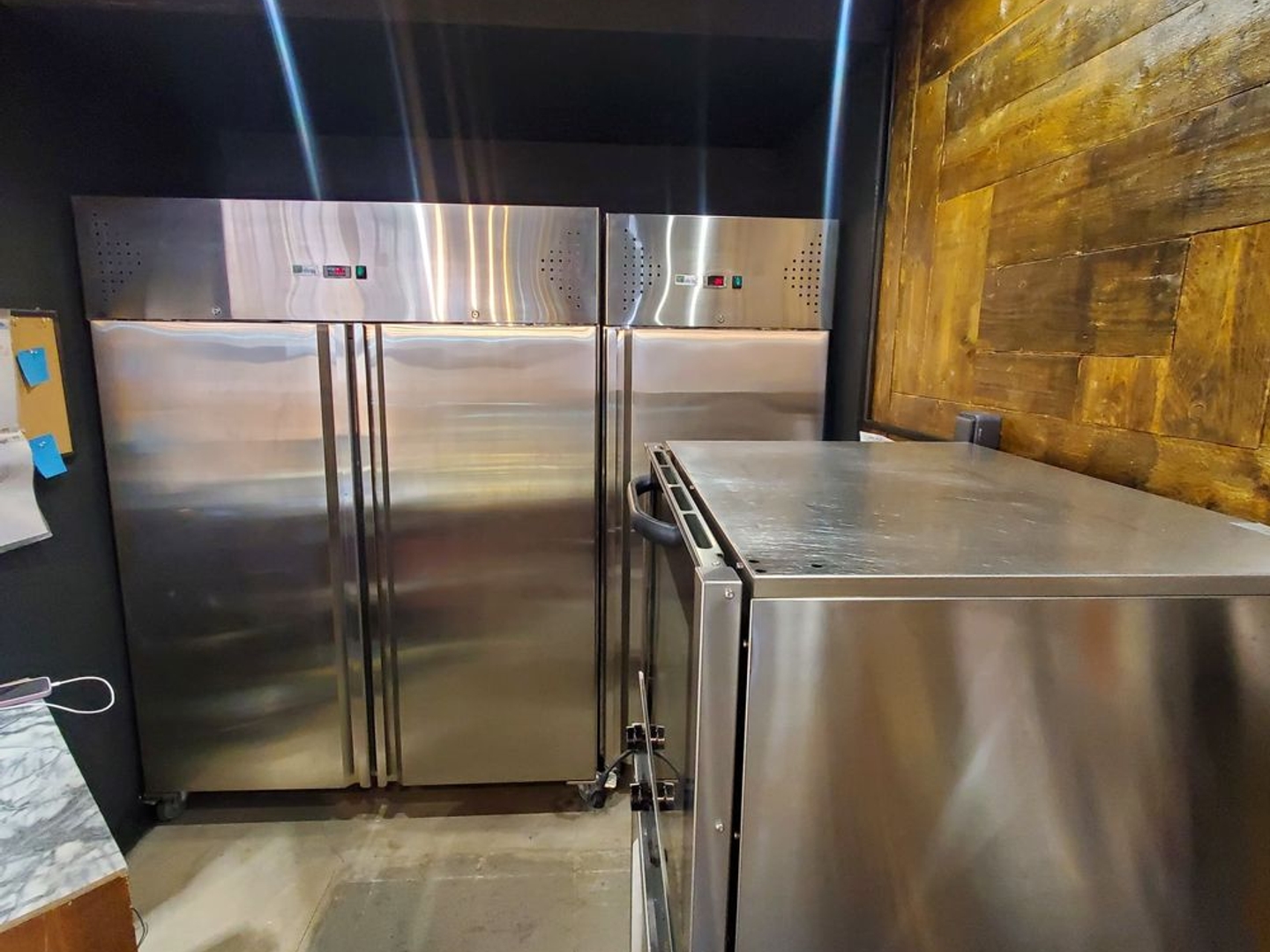 Magasin à vendre - 20m2 - Lunel (34400)