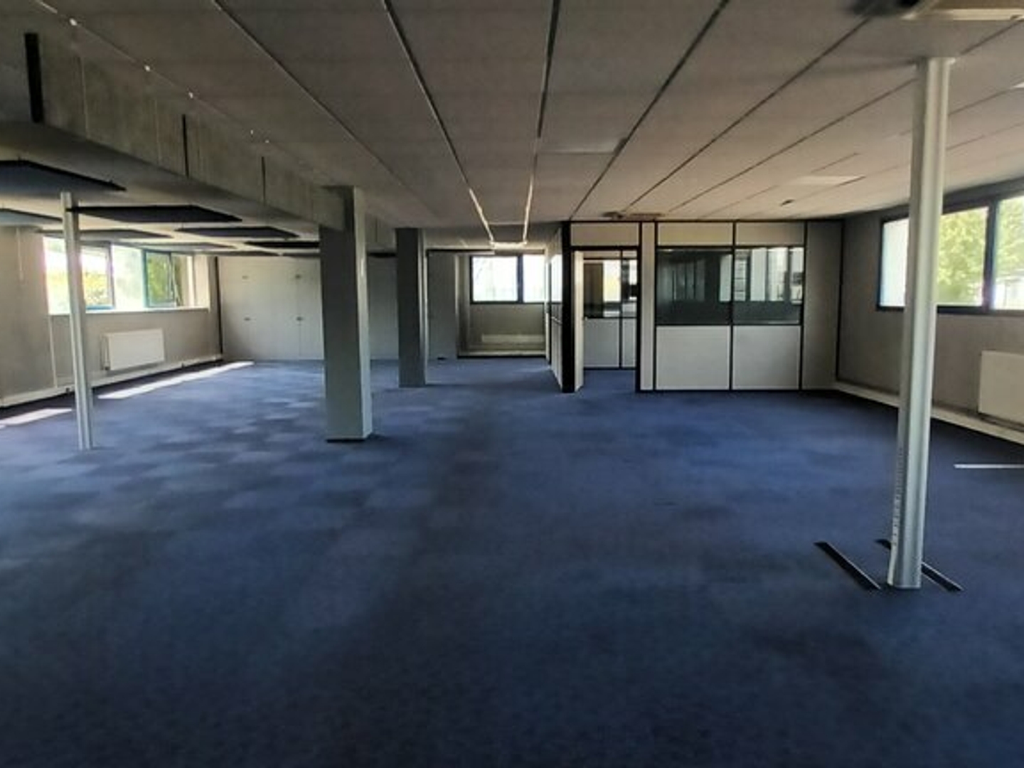 Locaux à vendre - 1260m2 - Montivilliers (76290)