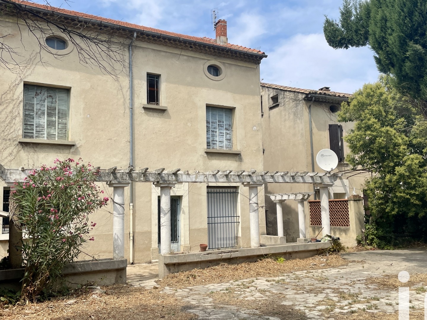 Maison 14 pièces 250 m²